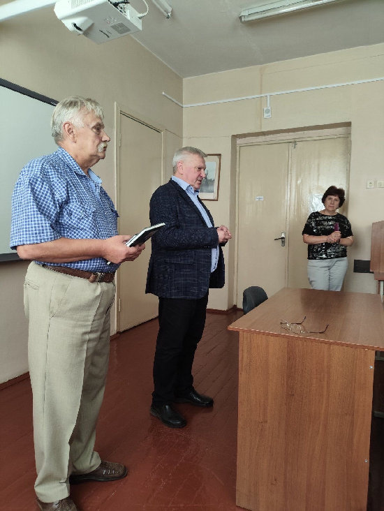Сустрэча з паэтам_МГУ_Кулешова